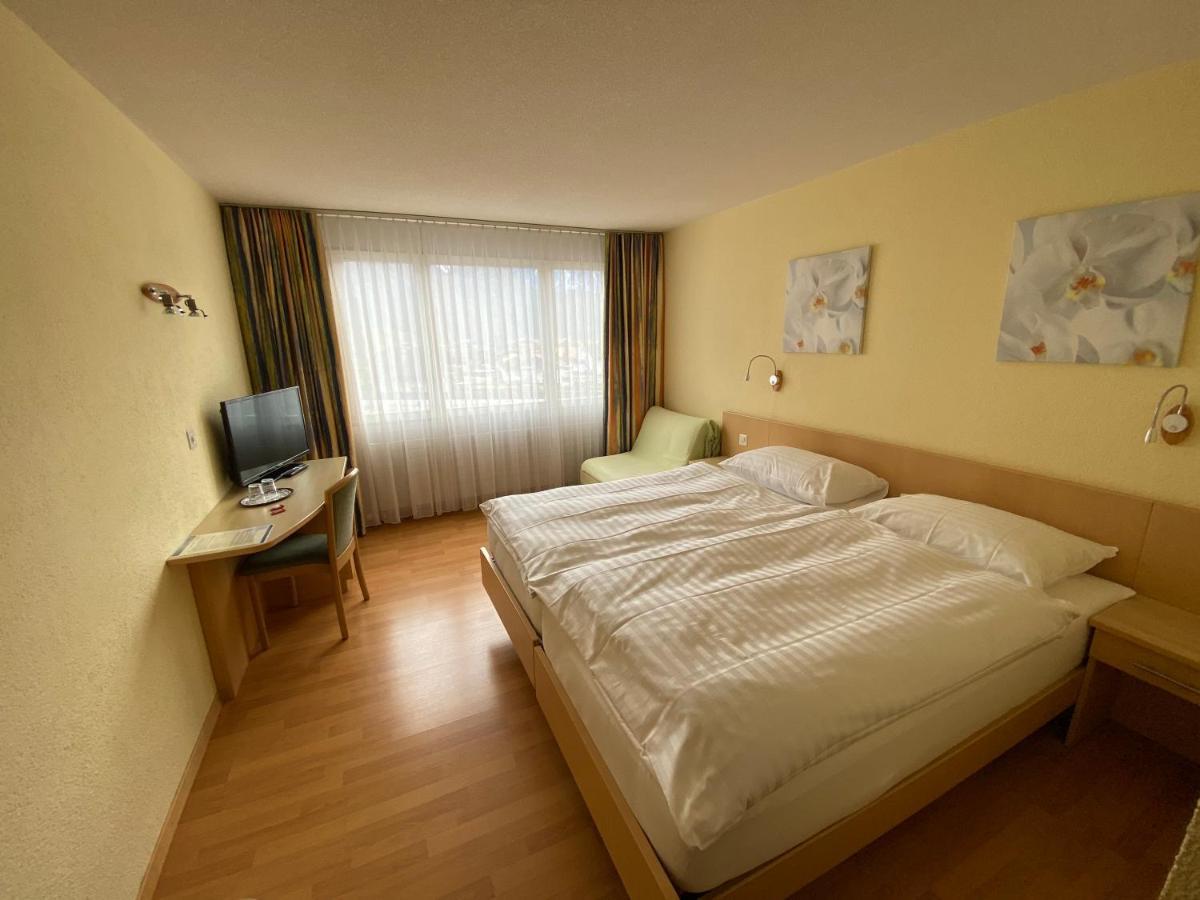 Das Hotel Sherlock Holmes 迈林根 外观 照片